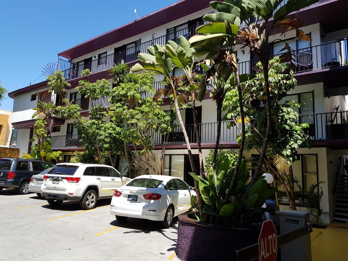 Hotel Suites Royal 提华纳 外观 照片